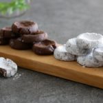 ひとりスイーツにはこれ!材料4つ!レンジで2分のバタークッキー♪ | Easy Microwave Cookies