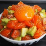 一瞬で虜になるスパイシーサーモンアボカドブラックペッパー丼の作り方