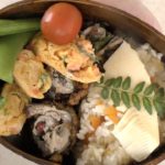 タケノコご飯のお弁当。