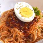 【韓国料理レシピ】激ウマ本格ビビン麺をそうめんで作る簡単な方法 l ビビン冷麺ソース作り方