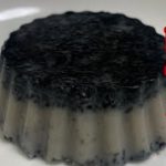 【簡単レシピ】美味しいスイーツ！黒ごまプリン