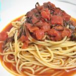 トマト缶と塩昆布と麺つゆの旨味が最高の冷静トマトパスタ[作り方レシピ][一般家庭の料理風景]