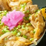 【調味料は1種類だけ！】絶品超絶簡単な親子丼の作り方