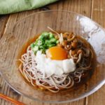 パパっと夏麺。叩き長芋のとろろそば