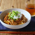 【すぐ麺】レンジで汁なしカレーうどん