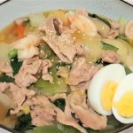 【中華丼(八宝菜)の作り方】豚肉やえびと好きな野菜を炒めて煮て、ご飯の上にかけるだけ！【海外で作る日本食レシピ】
