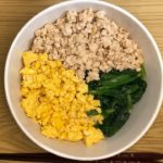 三色丼!夫が作る簡単丼レシピ!隠し味のごま油がいい感じ!