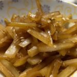 【大根の皮】副菜やお酒のお供に最適！炒めるだけの簡単レシピ３品
