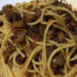 ポロネーゼソースパスタの作り方教えます❤️ミートソースみたいにトマトや野菜がメインでなく、肉がメインのパスタソースです😋味付けもシンプル👍