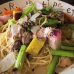 【プロを見習う料理動画】鯖缶と野菜のパスタ