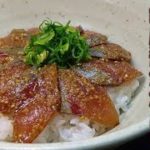 簡単!『イナダの胡麻醤油漬け丼』の作り方