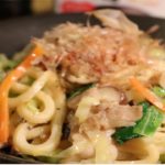 【焼うどんの作り方】美味しく作るには切り方と炒め方が重要