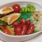 〖弁当作り〗たまごレシピ 目玉焼きウスターソース あさりご飯弁当