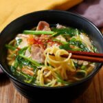 【スタミナニラそば麺】がっつり食べたい時に！ピリ辛具沢山のラーメン