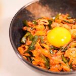 丼にしても♪おかずにしても♪ご飯がすすむ、豚キムチの作り方