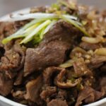 打倒牛丼チェーン店‼︎韓国の”プルコギ丼”の激旨レシピの簡単バージョン プルコギ作り方 プルコギ タレ 作り方