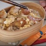 [お弁当作り]  最高に美味しく作るお弁当用の親子丼弁当. full HD