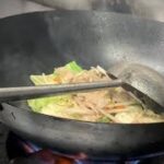 けむりんの「肉たっぷり伝説の野菜炒め」の作り方