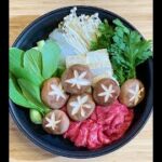 すき焼き 作り方 | 野菜たくさん!牛肉いっぱい! #Shorts