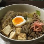 すき焼き丼の作り方教えます❤️アンガス牛って安いのに、意外と美味いんだ😋まずはきび砂糖ですよ♪