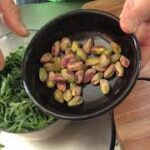 シェパニーズのお野菜ボックスから♪人参の葉っぱ活用レシピ お野菜にもご飯にも合う万能人参ペストとディップ カリフォルニアヒーリングクッキング#3