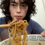 必ず食べ過ぎてしまう台湾風まぜそばで麺も白米も消えた。【簡単レシピ】【台湾風まぜそば】