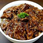 絶品！牛焼肉丼の作り方【2種類のタレのレシピと焼き方】