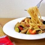 SUB)和風オイルパスタ🍝10分でできる野菜たっぷりな簡単時短絶品パスタのレシピ|ナス、トマト、マッシュルーム｜スパゲッティ