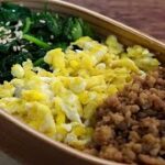【お弁当作り】三色そぼろ丼弁当の作り方・レシピ