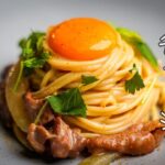 親子丼をパスタにしたら凄すぎる事に気付いた料理人の簡単レシピ【10分で作れる】