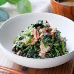 【ほうれん草とツナのごま和え】コクうま！10分で作れる簡単副菜♪｜macaroni（マカロニ）