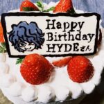 手作り誕生日ケーキの作り方【親愛なるHYDE様へ】イラストチョコも付けて推しを祝う！