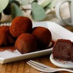 【とろける生チョコ大福】切り餅アレンジ!レンジで簡単本格スイーツ♪|macaroni(マカロニ)