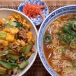 【一汁一飯】チンゲン菜卵丼となめこチャルメラの作り方