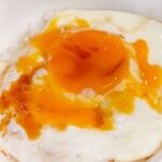 目玉焼き丼 美味しんぼ再現レシピ バターしょうゆ味 夜食や朝食にオススメです