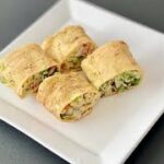 簡単お弁当のおかず【かにピーたまご焼き】かにかまピーマンレシピ