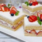 【百均のトレーで作る】いちごたっぷりスクエアケーキの作り方 How to make a strawberry square cake