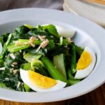 【小松菜とツナのさっぱりサラダ】さっぱり副菜！いろどり豊か♪｜macaroni（マカロニ）