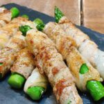 【誰でもできる】旬の野菜のアスパラを素材の味を活かして食べられる！お弁当にもピッタリの鉄板おかず！シンプル味付けが美味しいアスパラ肉巻きの作り方！