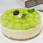 メロンチーズケーキの作り方♪ 濃厚なレアチーズケーキと甘いメロンを使った透明感のある爽やかなケーキです♪ How To Make Fruit No-Bake cheesecake