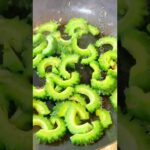 こんな苦い野菜初めて食べました…。【簡単レシピ】【ゴーヤチャンプル】 #shorts