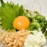 簡単レシピ【冷やしぶっかけうどん】たまごの白身の使い方にも注目してね♡