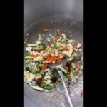 Stir Fried Glass Noodles with Mixed Vegetables/春雨炒めと野菜炒め/혼합 야채와 함께 볶은 유리 국수 볶음