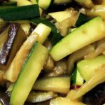 【副菜】ズッキーニとナスのガーリック炒め♪♪