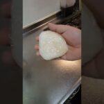 いくら丼おにぎりの作り方