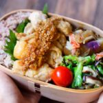【 10分弁当 】フライパンで蒸し鶏のお弁当〜包丁もまな板もコンロもいらない 【 bento 】(399)