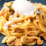 食欲みなぎる!!豚キムチ焼きうどんの作り方(冷凍うどん、チルド茹でうどん対応)
