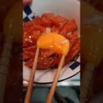 簡単で悪魔的に美味いサーモンユッケ丼が美味すぎた! #shorts #料理 #レシピ #サーモン #ユッケ