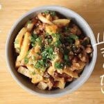 【10分簡単レシピ】れんこんのカリウムでむくみ解消!ピリ辛&シャキシャキ食感がクセになる「麻婆レンコン丼」