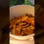 ハッピーハロウィン!ヴィーガンパンプキンスープ